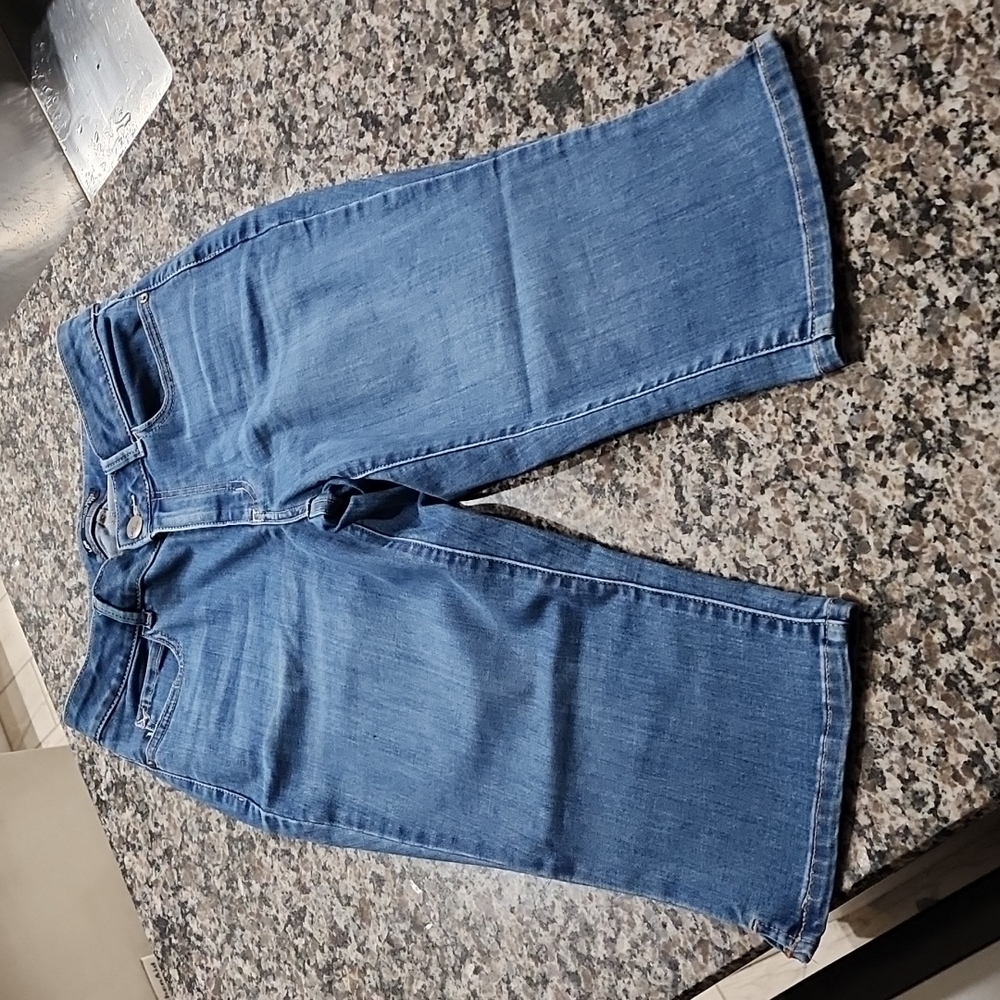 Lee Denim Capris